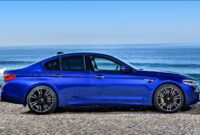 Luxury sedan deals online USA